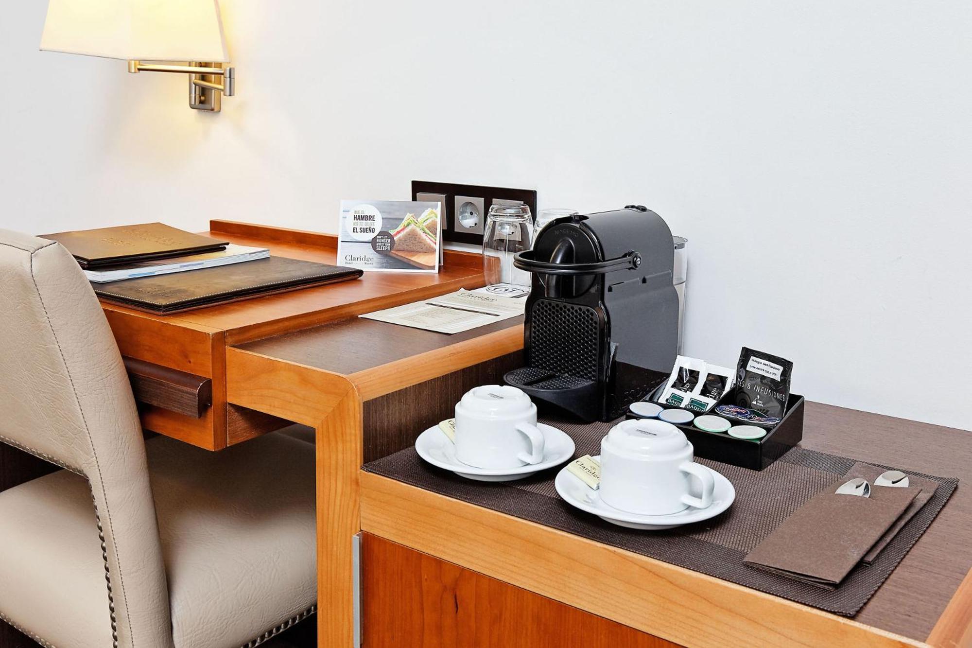 Hotel Claridge Madrid Esterno foto